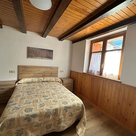 Apartament Casa Sastre * Espot