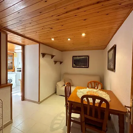 Casa Sastre エスポット